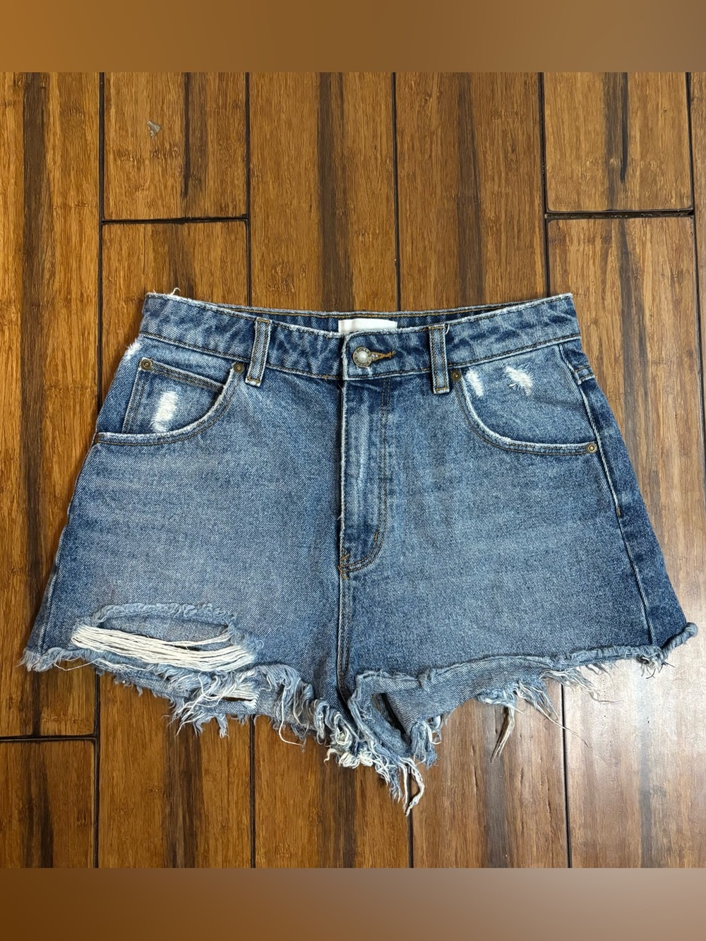 denim blue shorts - rollas